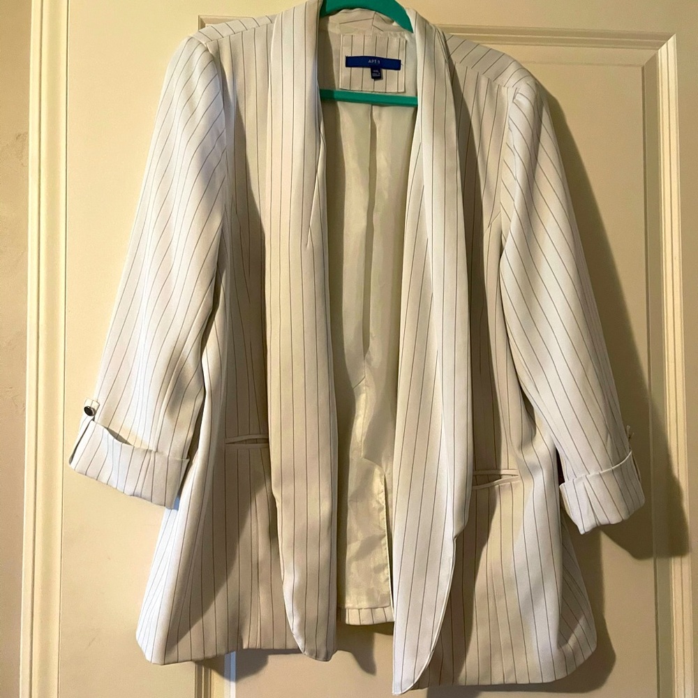 White and black stripped Blazer